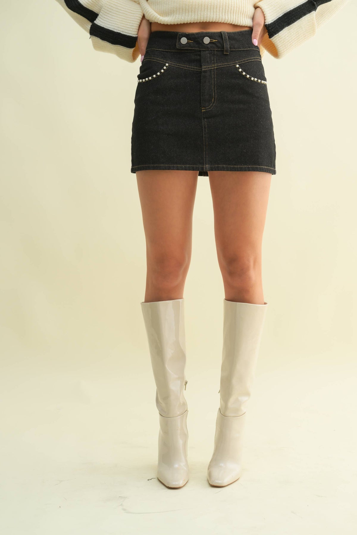 Pearl Pocket Detail Denim Skirt- Black Denim